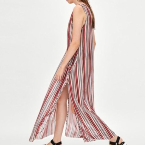 Zara Stripe V-neck Knit striped Summer Dress NWOT ๐HOST PICK x2๐ - Picture 2 of 15